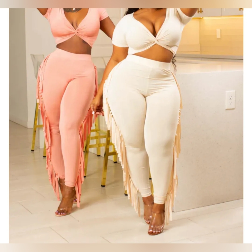 2 Piece Set - image 1